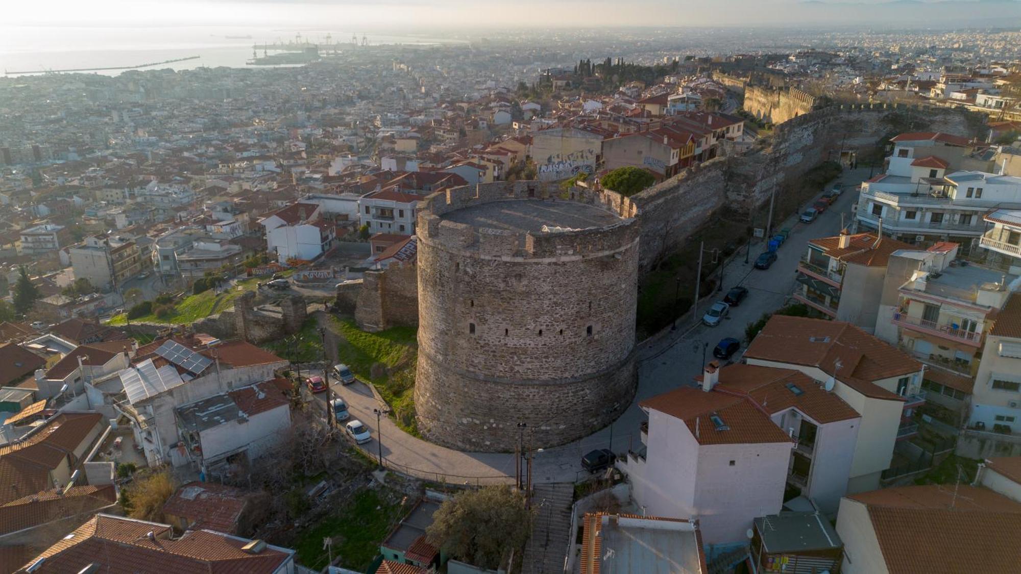 Beyond The Castle Appartement Thessaloniki Buitenkant foto